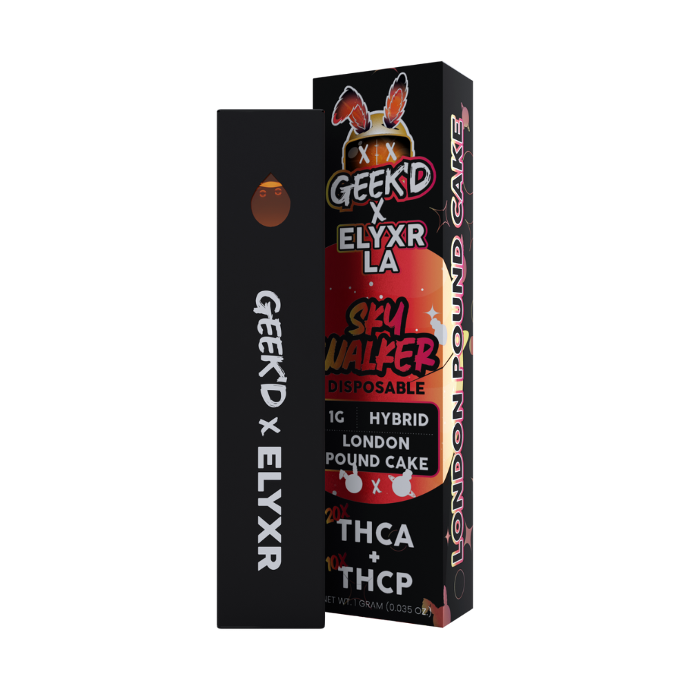 Elyxr x GEEK'D Skywalker Disposable (1000mg) [Shipping April 1st]